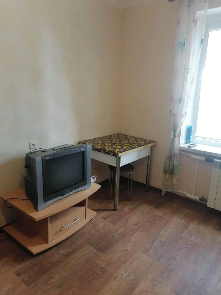 Продаю Комнату 12 м2 - миниатюра 3