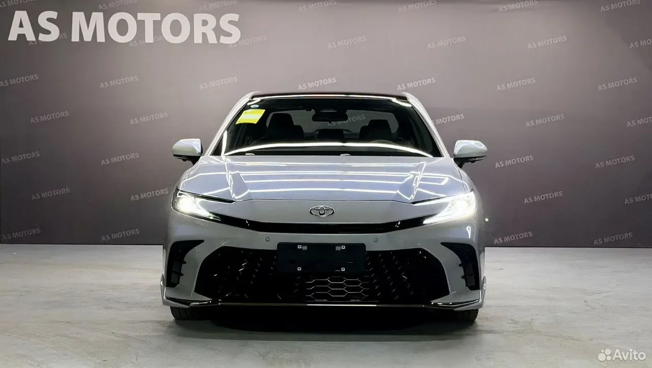 Toyota Camry 2.0 CVT - миниатюра 2