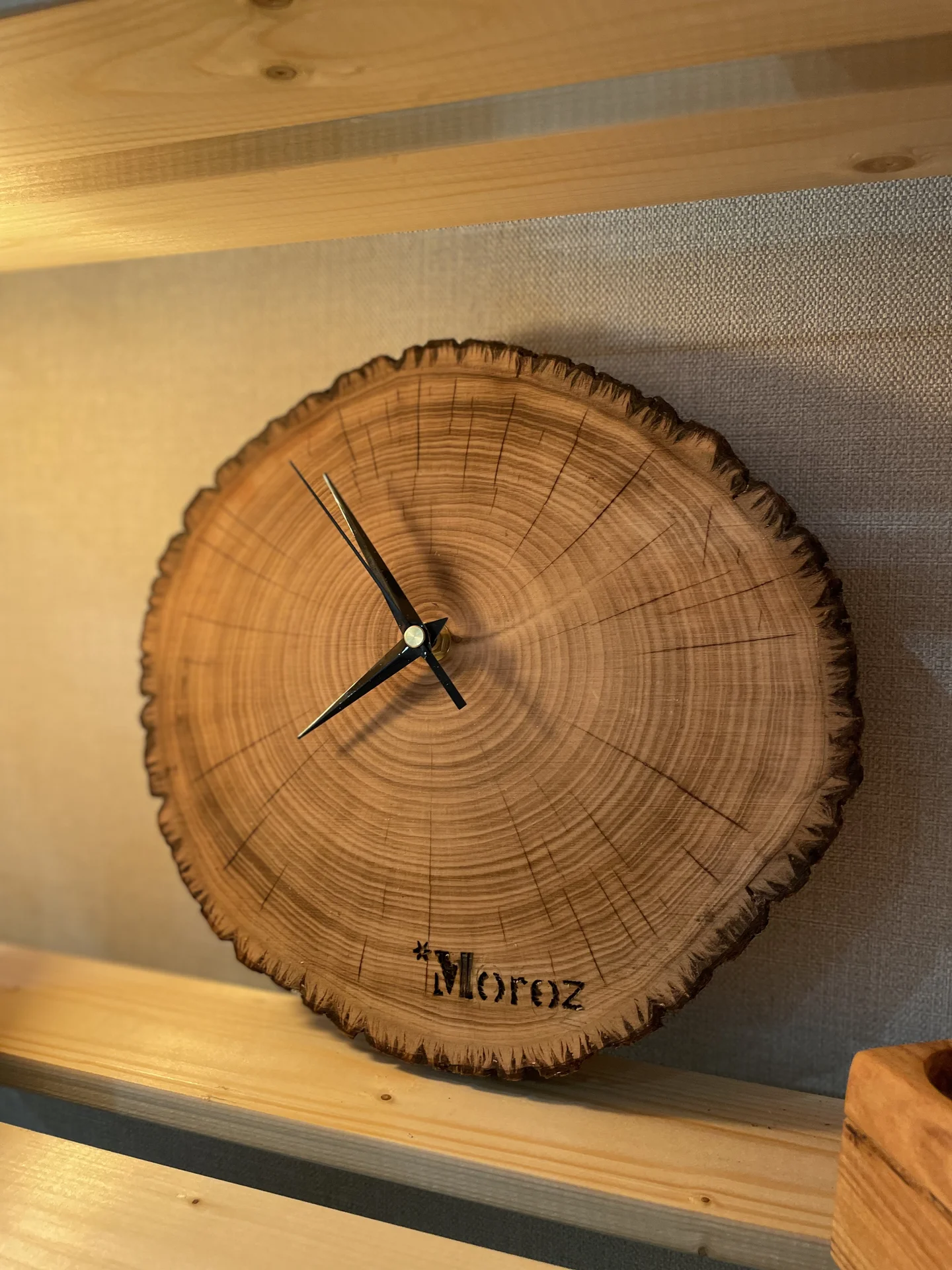 Интерьерные часы ручной работы “WoodTime” - миниатюра 2