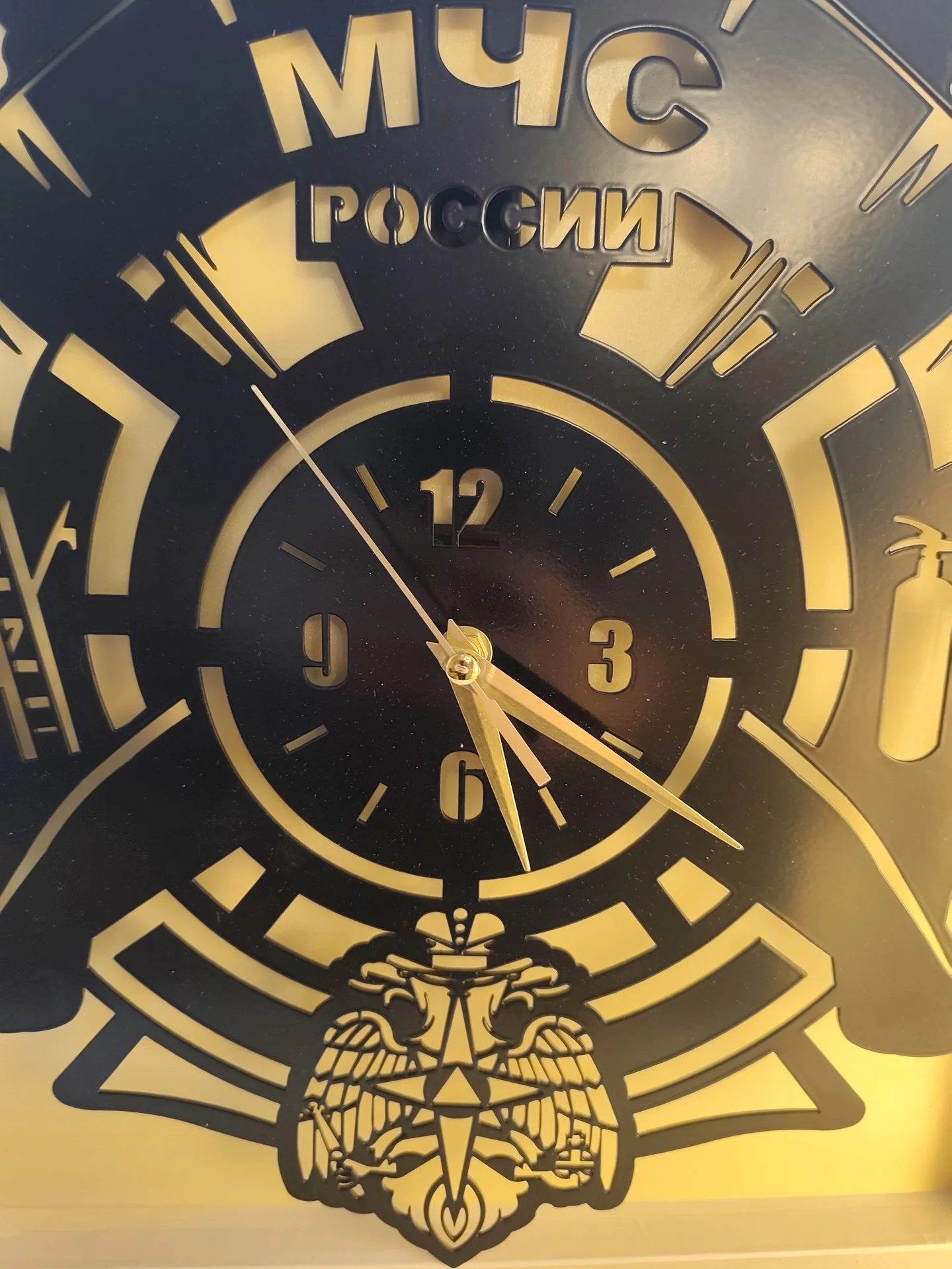 Часы "МЧС России" - миниатюра 2