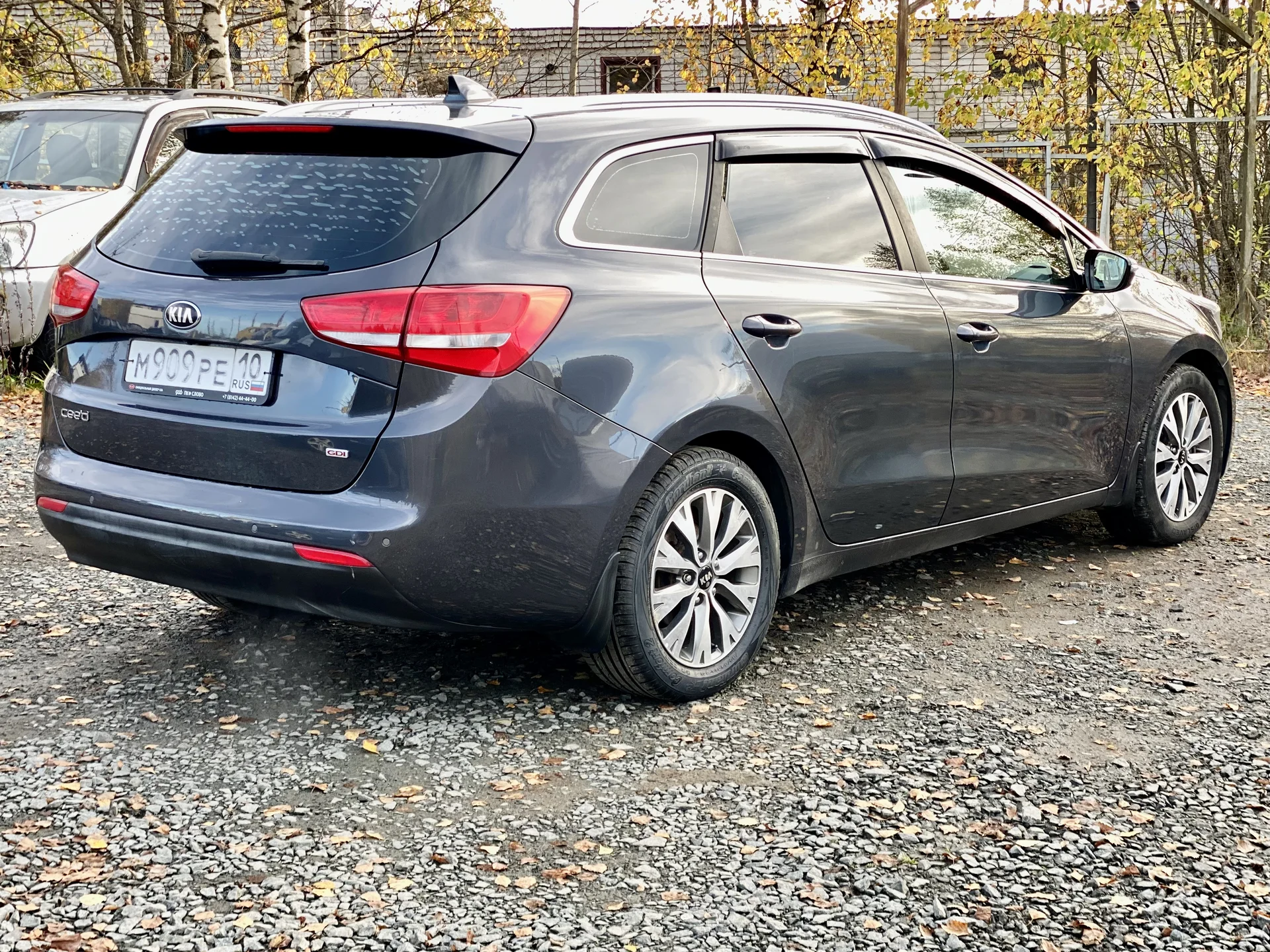 kia ceed - миниатюра 4