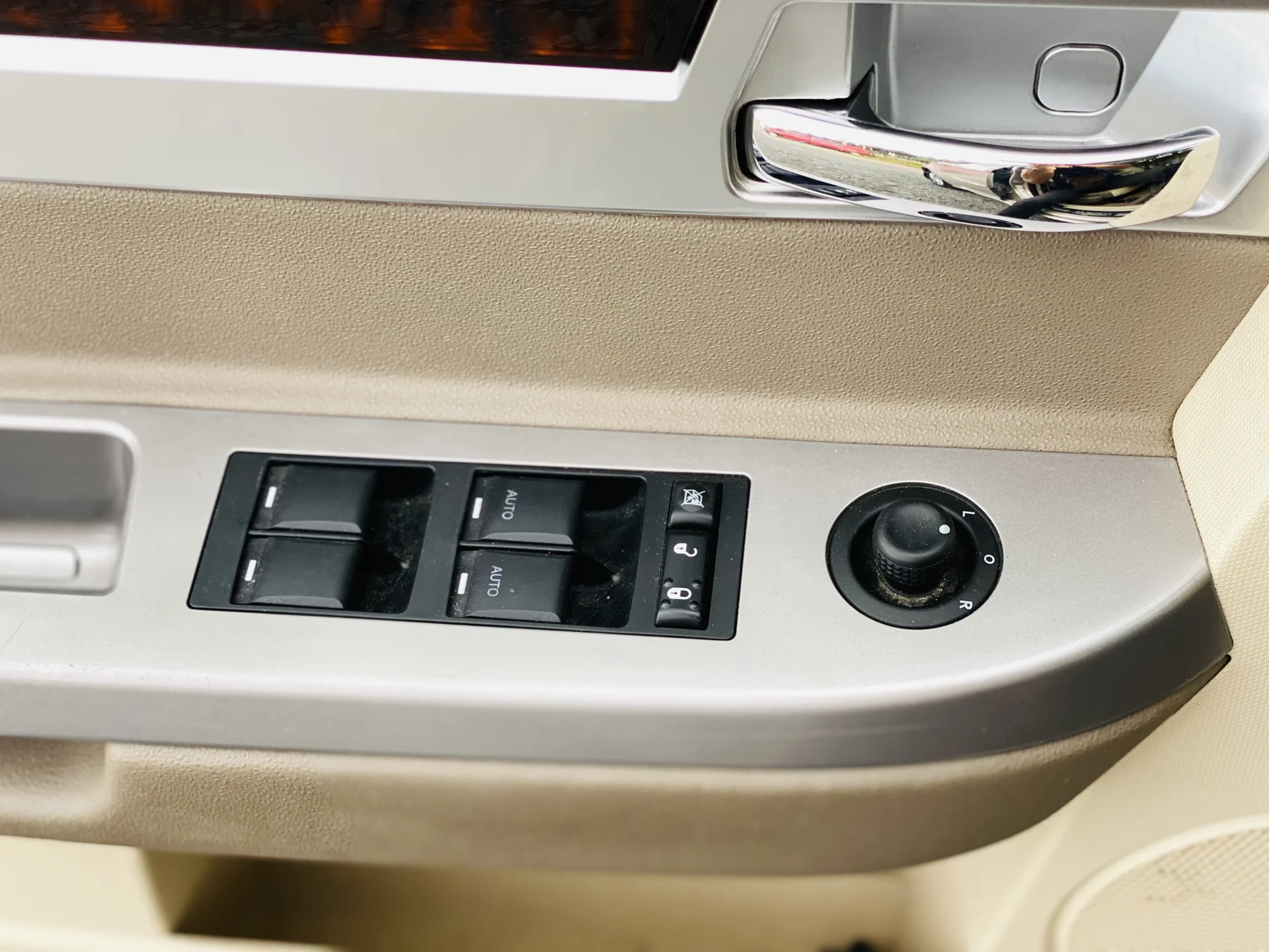 chrysler Sebring - миниатюра 13