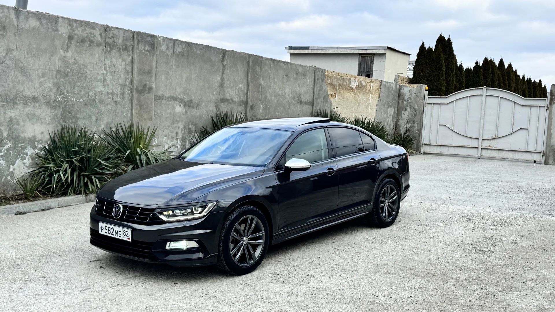 Volkswagen Passat Rline 1.8 - миниатюра 3
