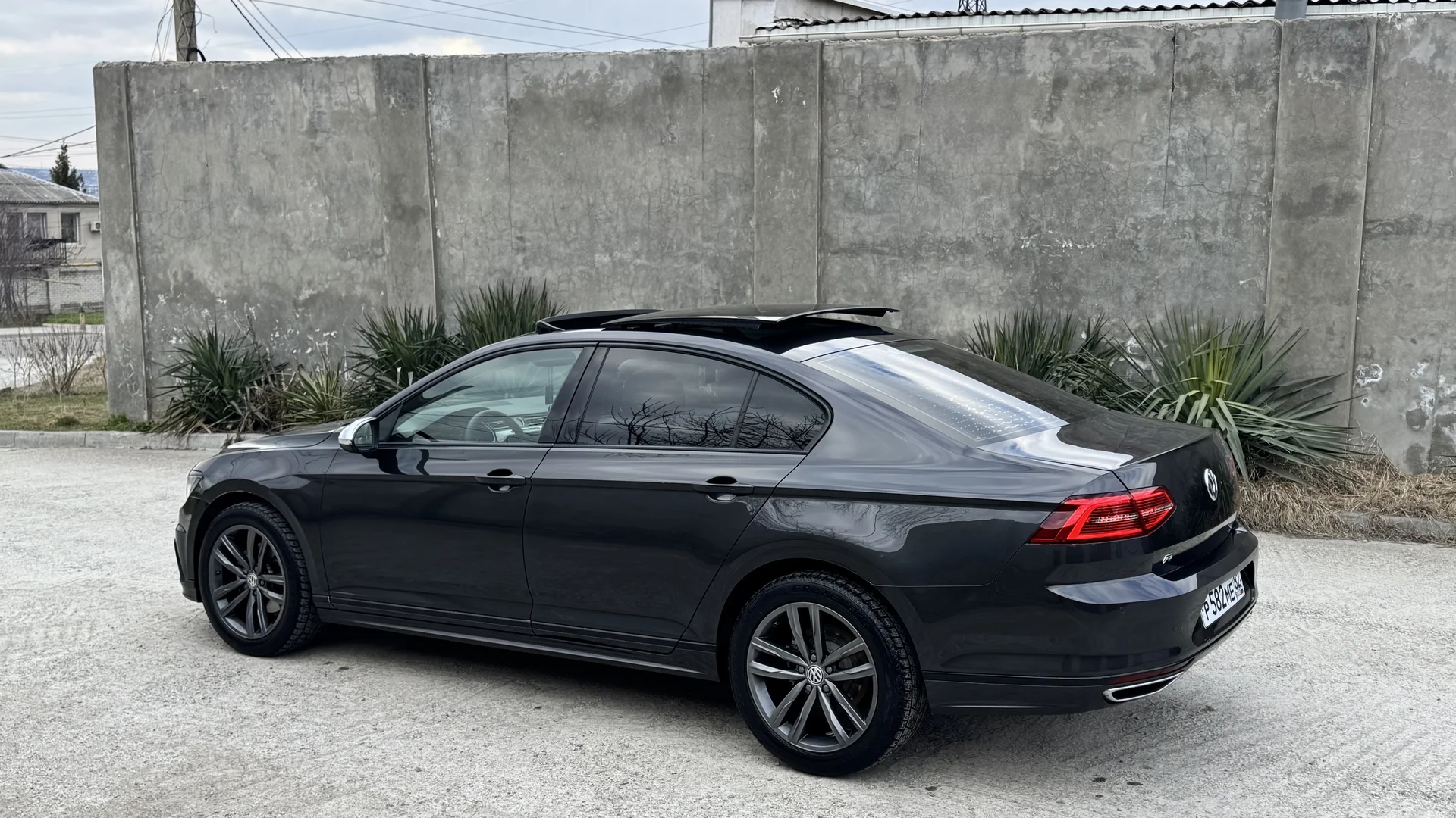 Volkswagen Passat Rline 1.8 - миниатюра 14