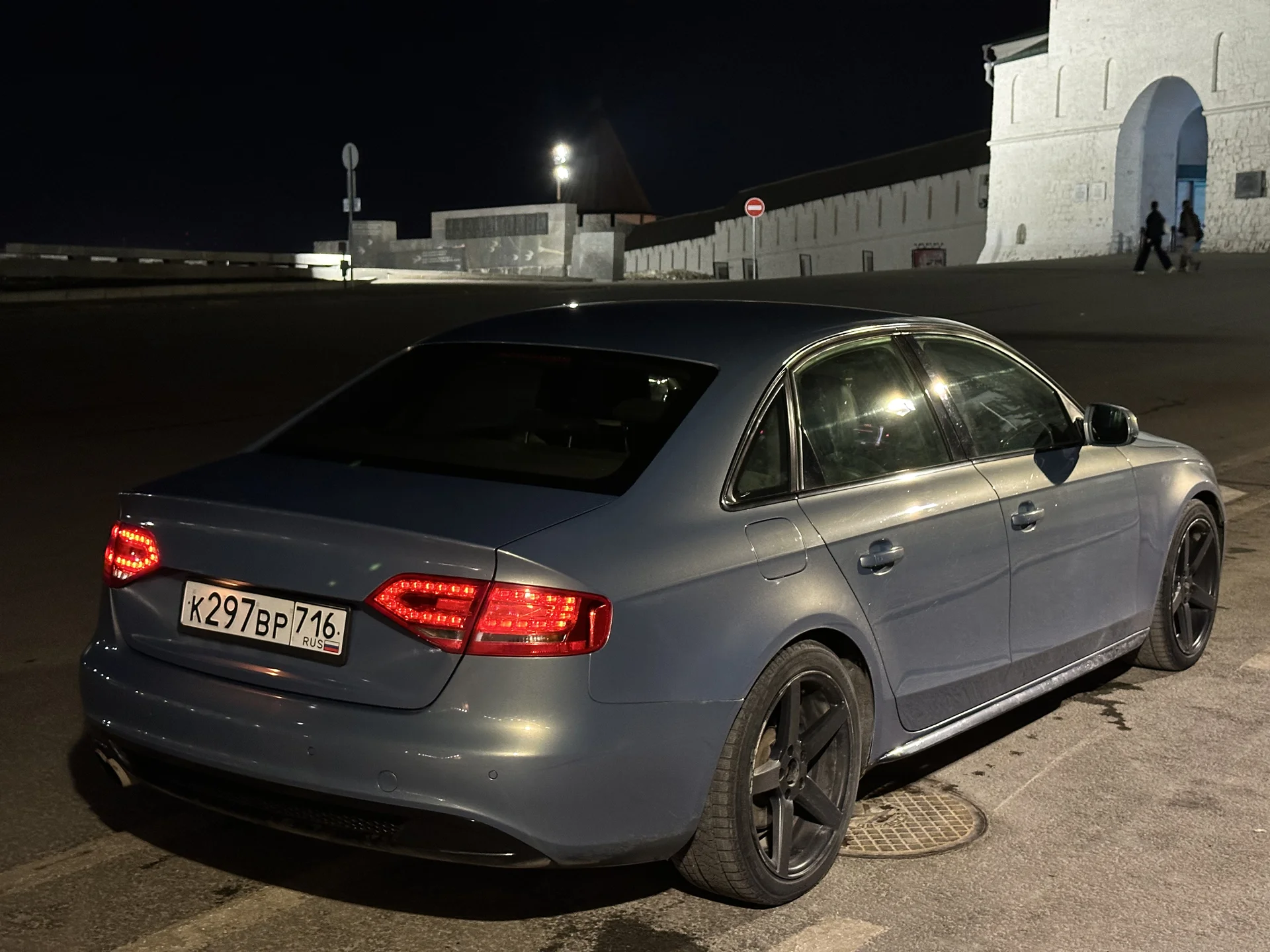 Audi A4 - миниатюра 2