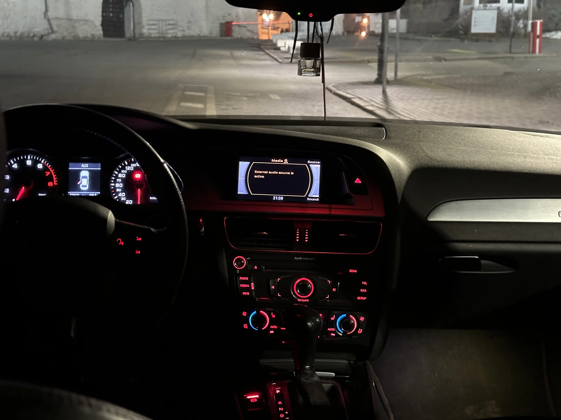 Audi A4 - миниатюра 5