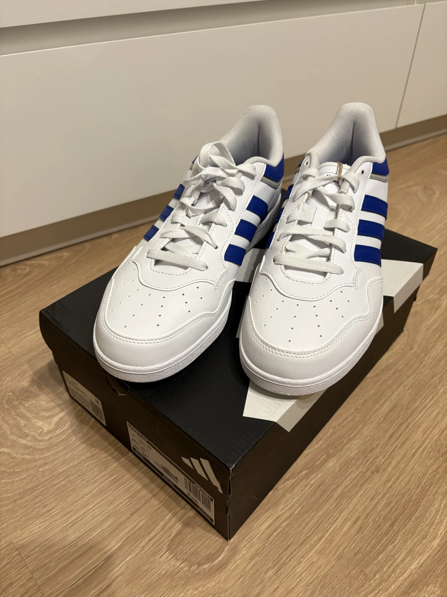 Adidas мужские кроссовки - миниатюра 2