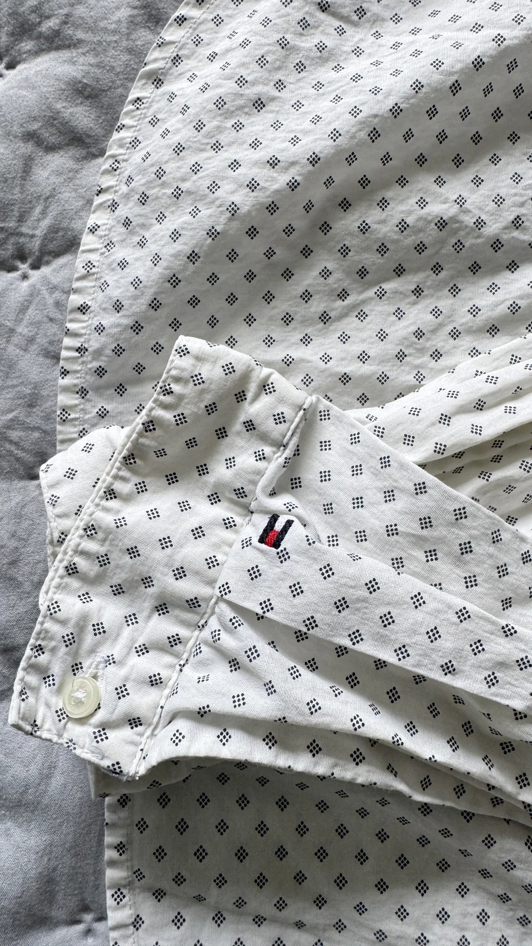 Рубашка женская размер s Tommy Hilfiger оригинал - миниатюра 4