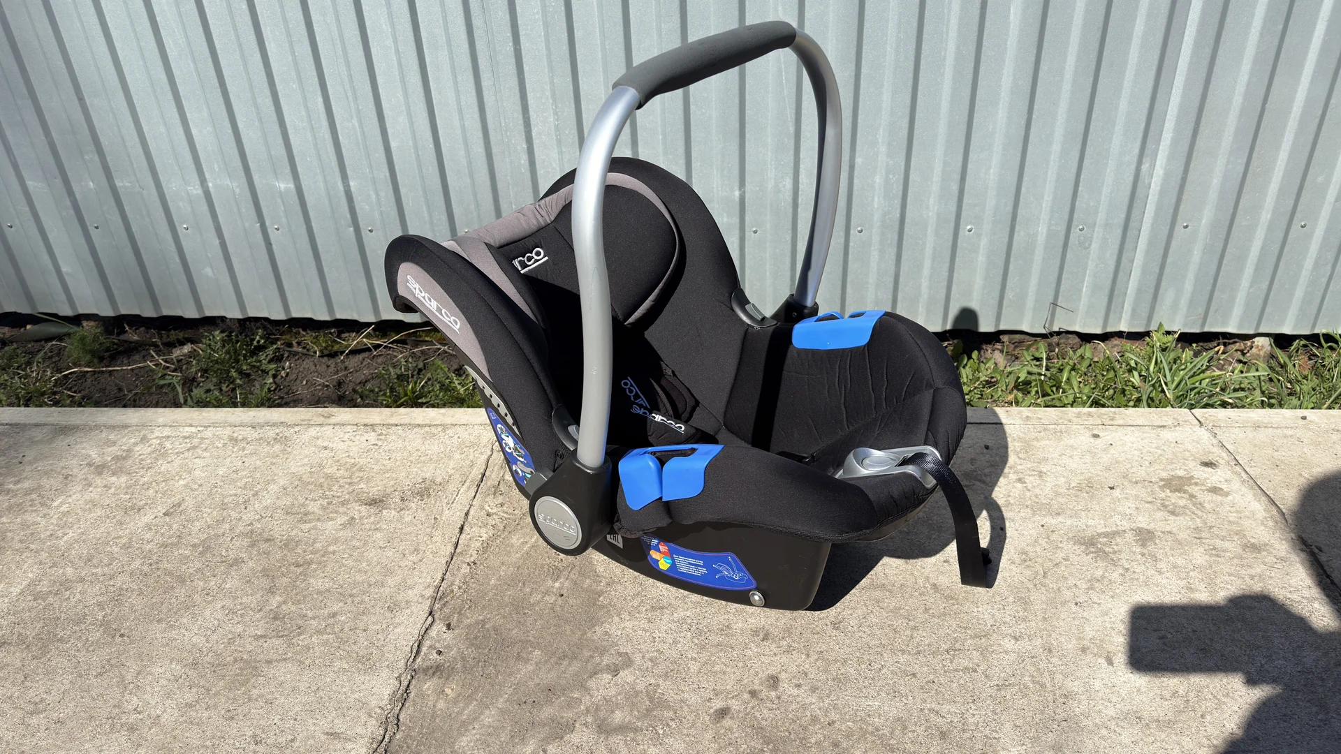 Детское автокресло от 0 до 13 кг с базой isofix