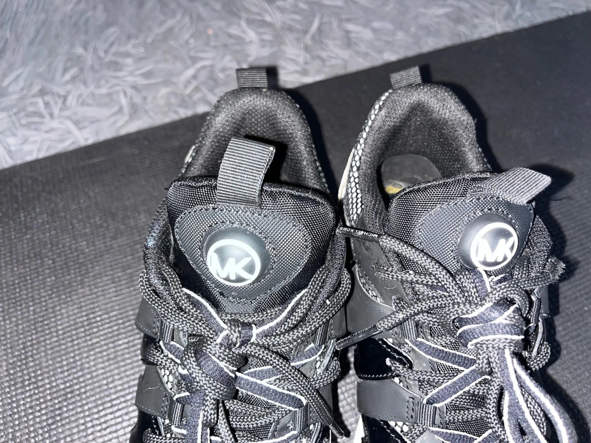 Кроссовки женские michael kors оригинал 25см 39 р - миниатюра 5
