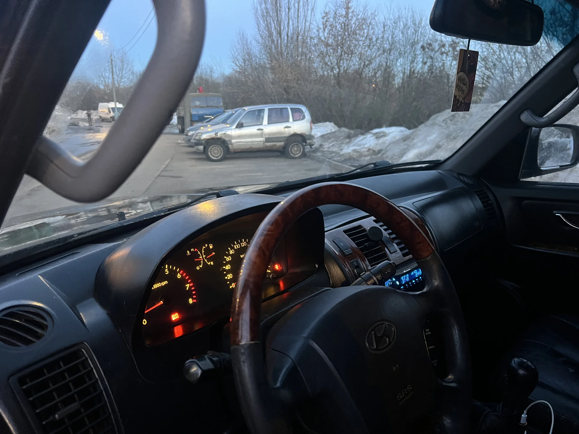 Hyundai Terracan - миниатюра 9