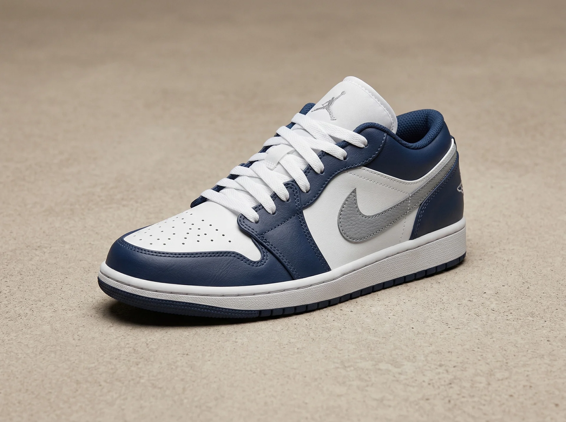 Мужские кроссовки Nike Air Jordan 1 Mid Low - миниатюра 6