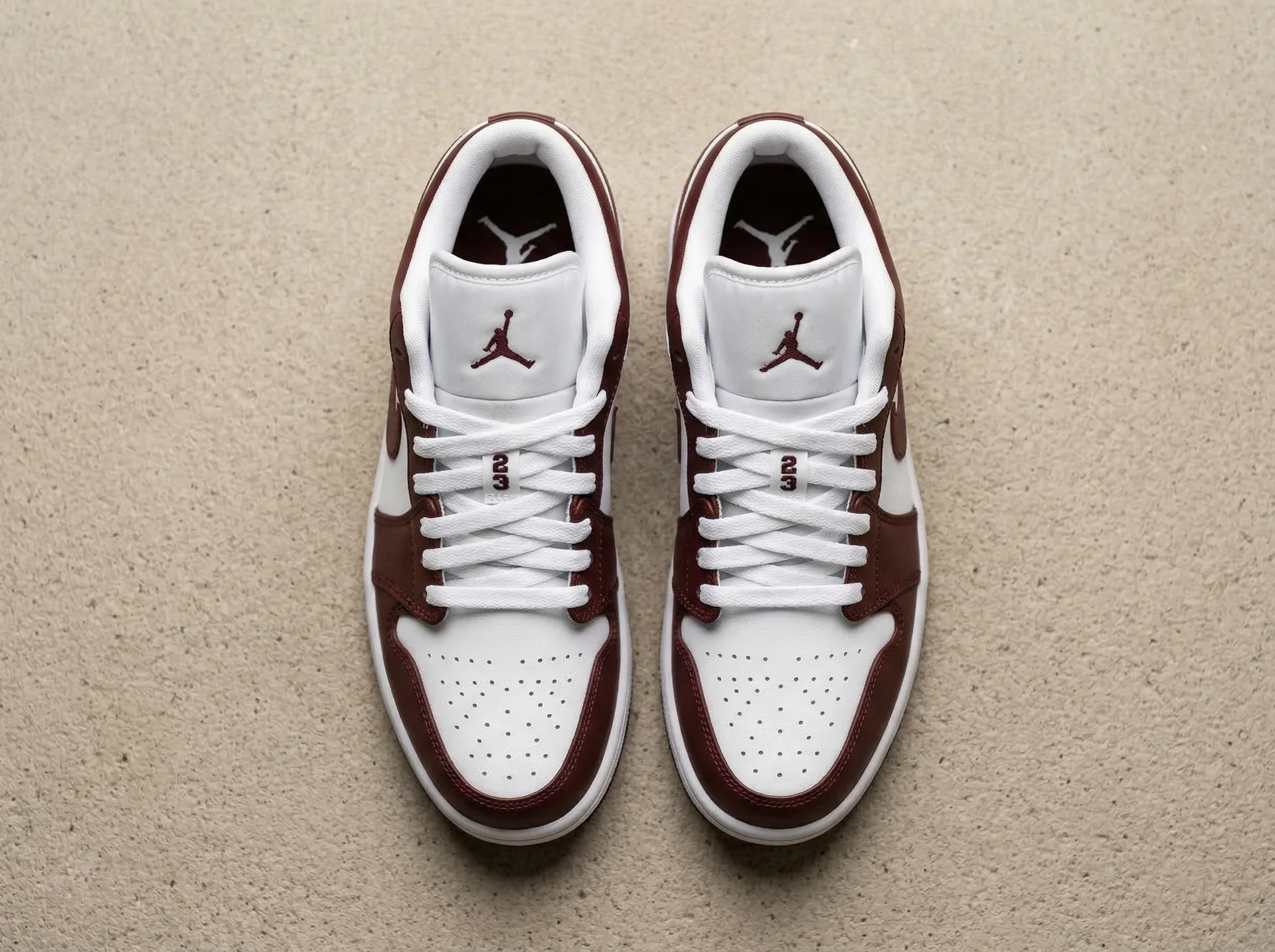 Женские кеды Nike Air Jordan 1 Mid Low - миниатюра 4