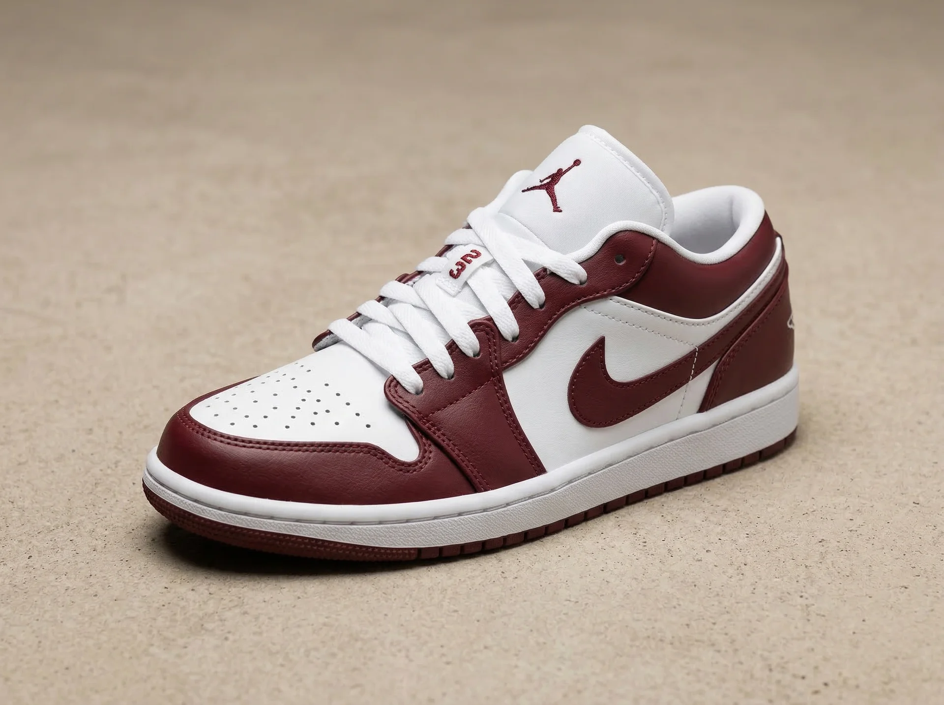 Женские кеды Nike Air Jordan 1 Mid Low - миниатюра 6