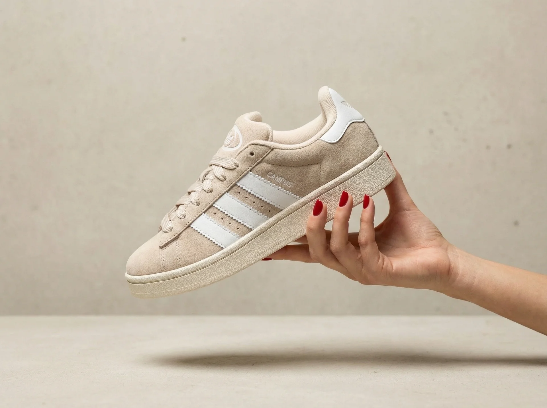 Женские кеды Adidas Campus 00s - миниатюра 2