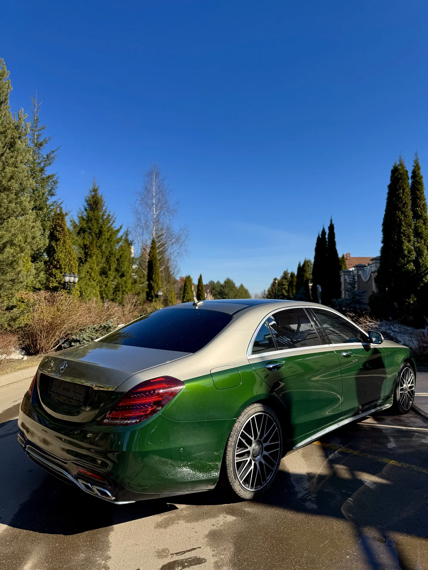 Аренда Mercedes S-класс с водителем - миниатюра 2