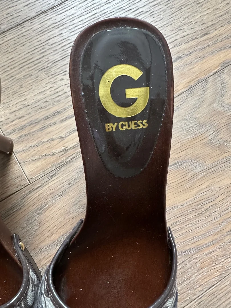 Сабо Guess р37.5 - миниатюра 5