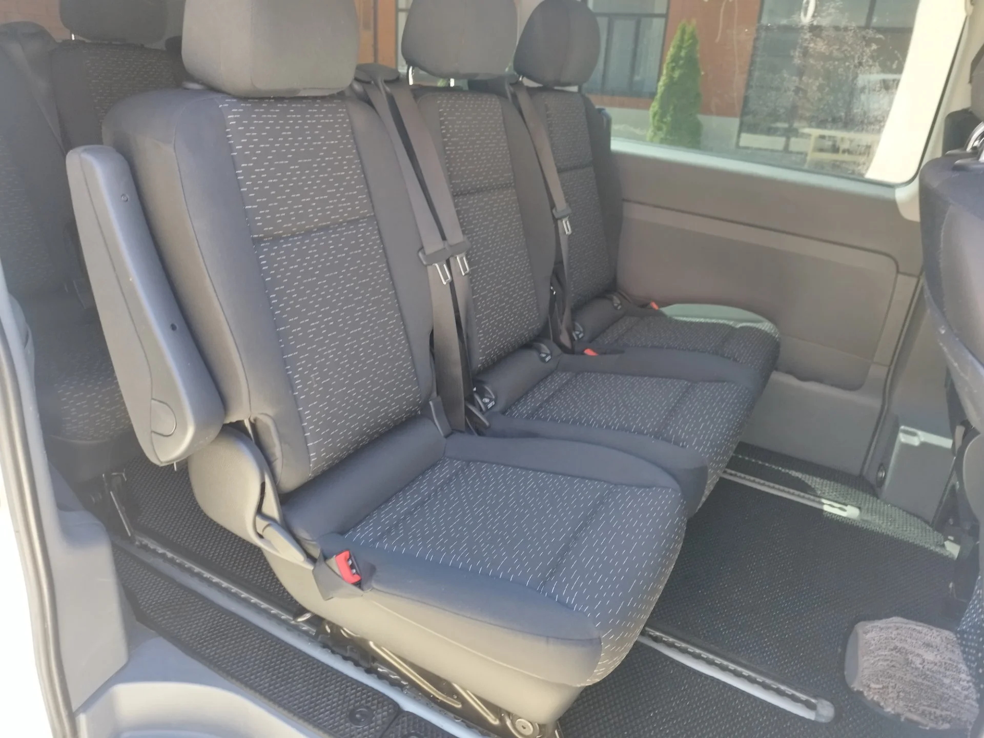 Mercedes Vito - миниатюра 4