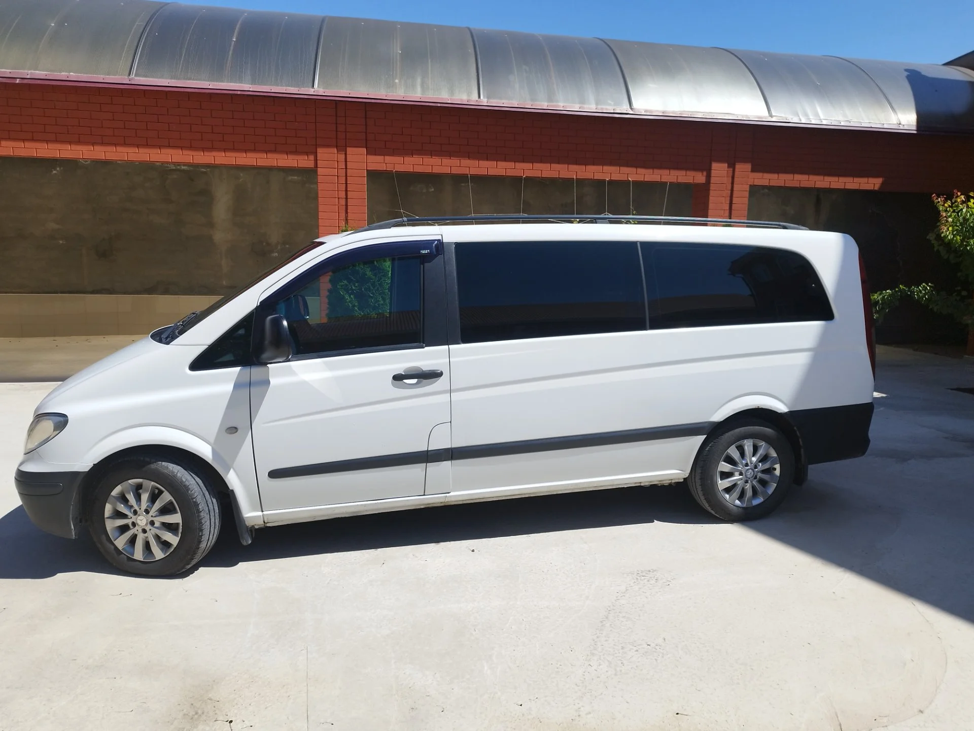 Mercedes Vito - миниатюра 6