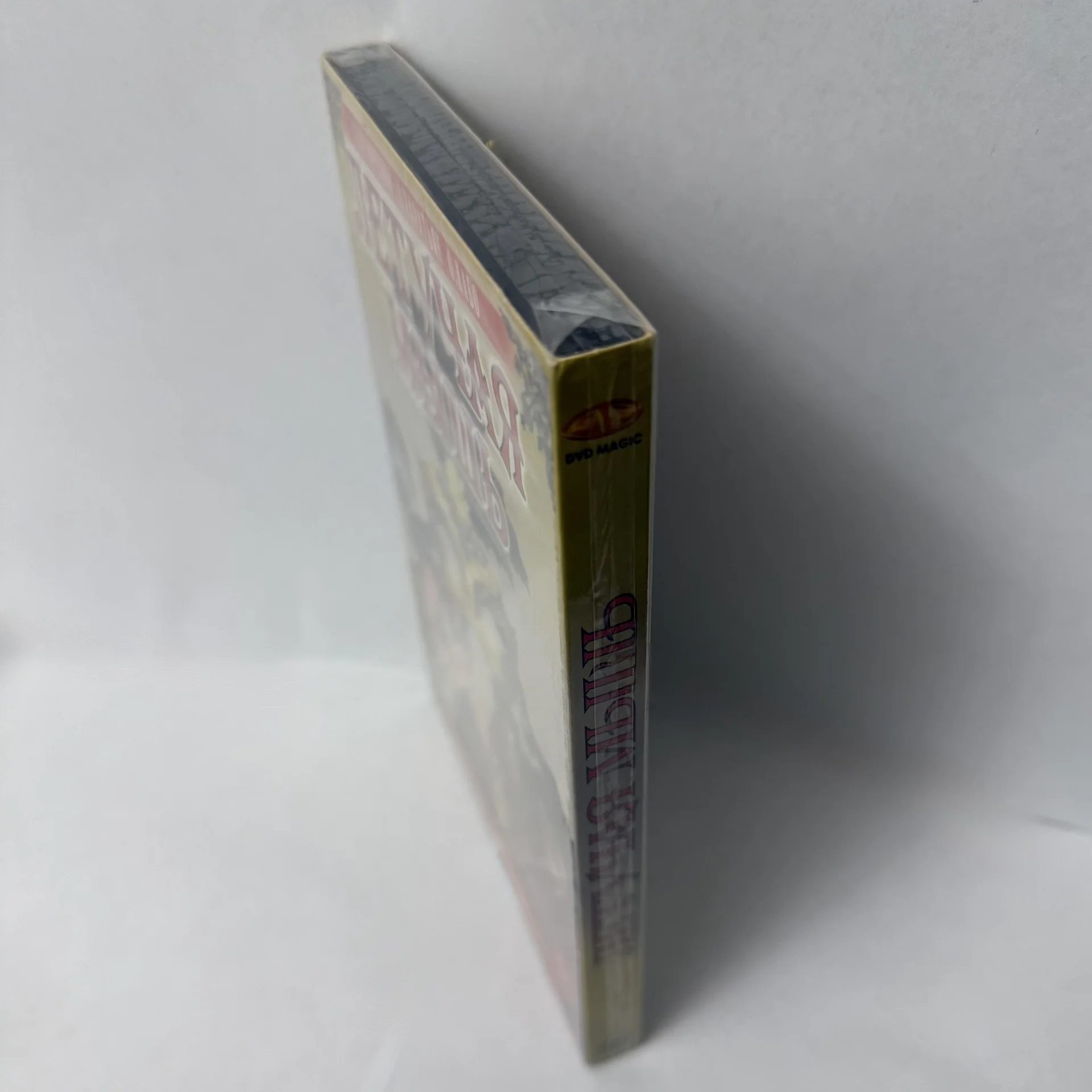 DVD: «ЛЕТУЧАЯ МЫШЬ» ЛИЦЕНЗИЯ! 2004 г. ЗАПЕЧАТАН! - миниатюра 2