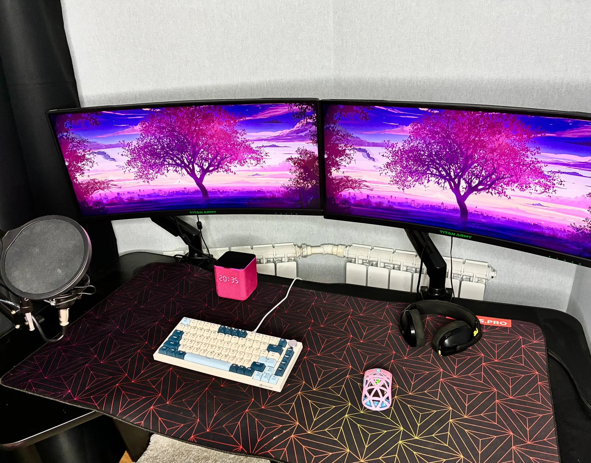Игровой ПК с 2 широкими мониторами | RTX 4060 8GB + Ryzen 5 5600G / 32GB / NVMe 1.5TB + 2×30” 200Гц - изображение 1