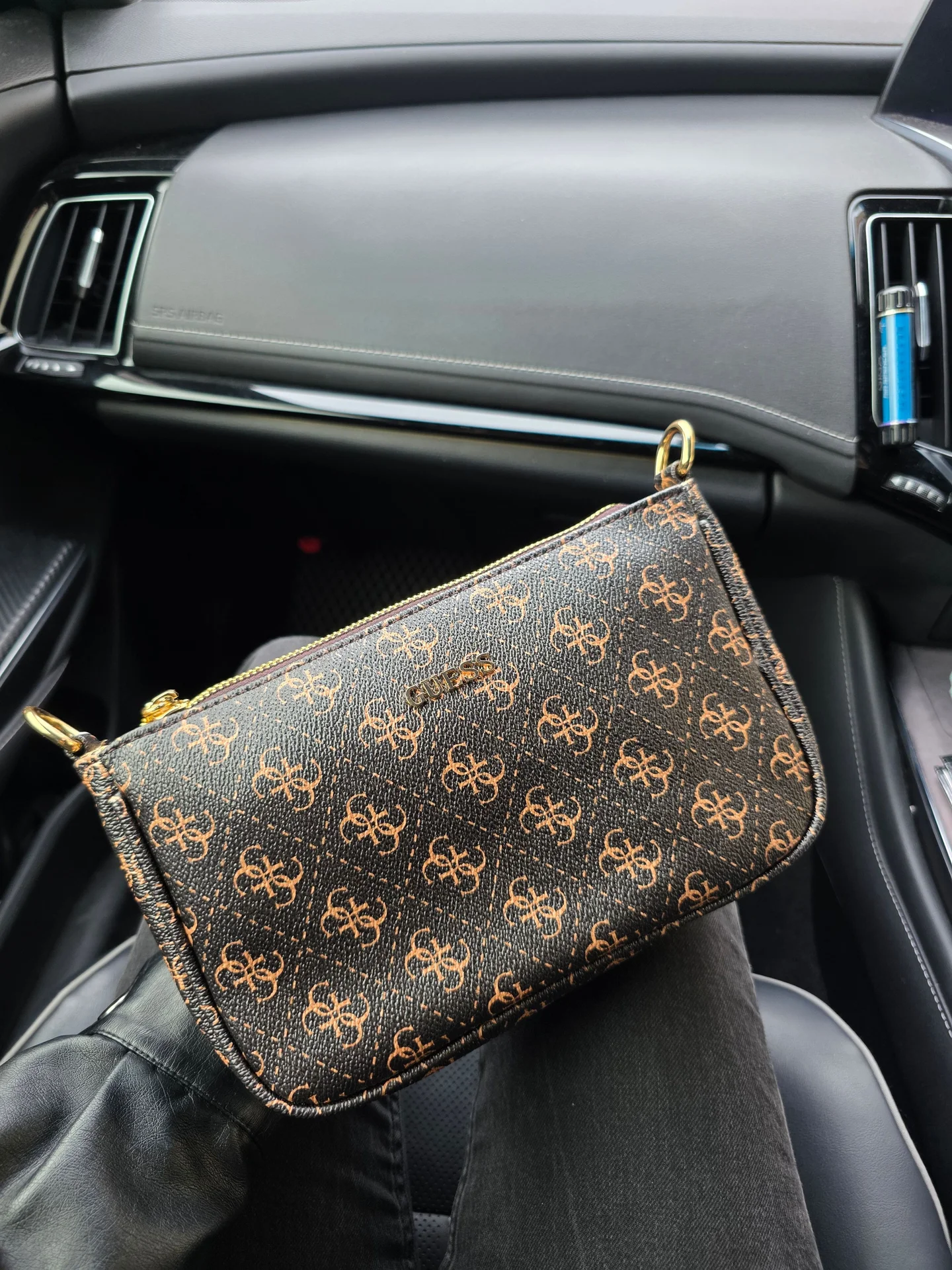 Кросс-боди сумка Guess - изображение 1