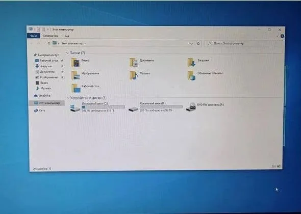 Моноблок Lenovo M820z 21,5' - миниатюра 3