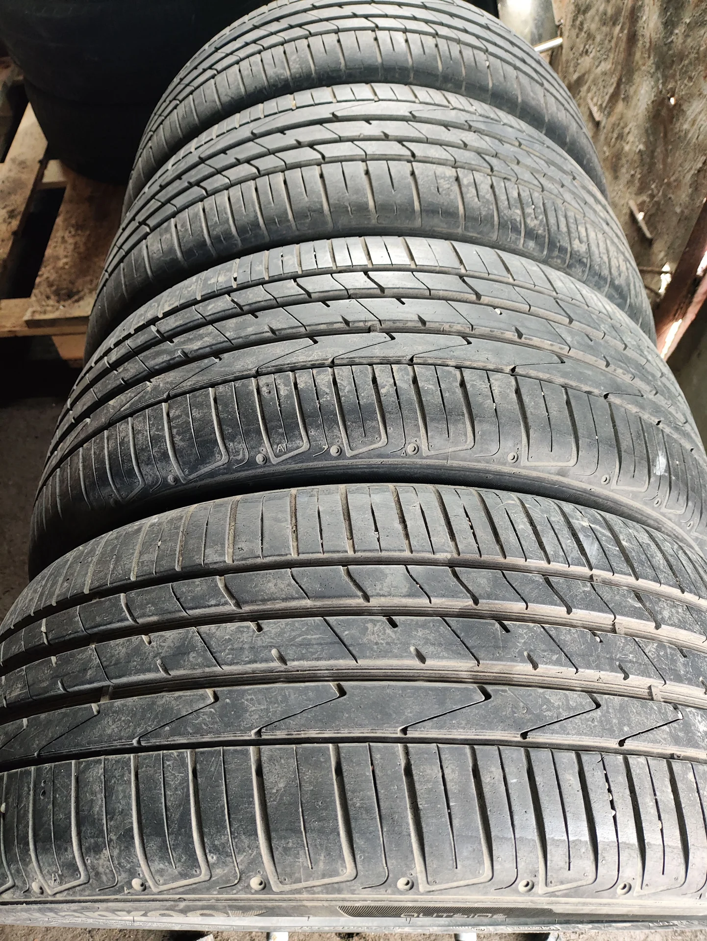 Шины Hankook 215/50 R18 - миниатюра 5