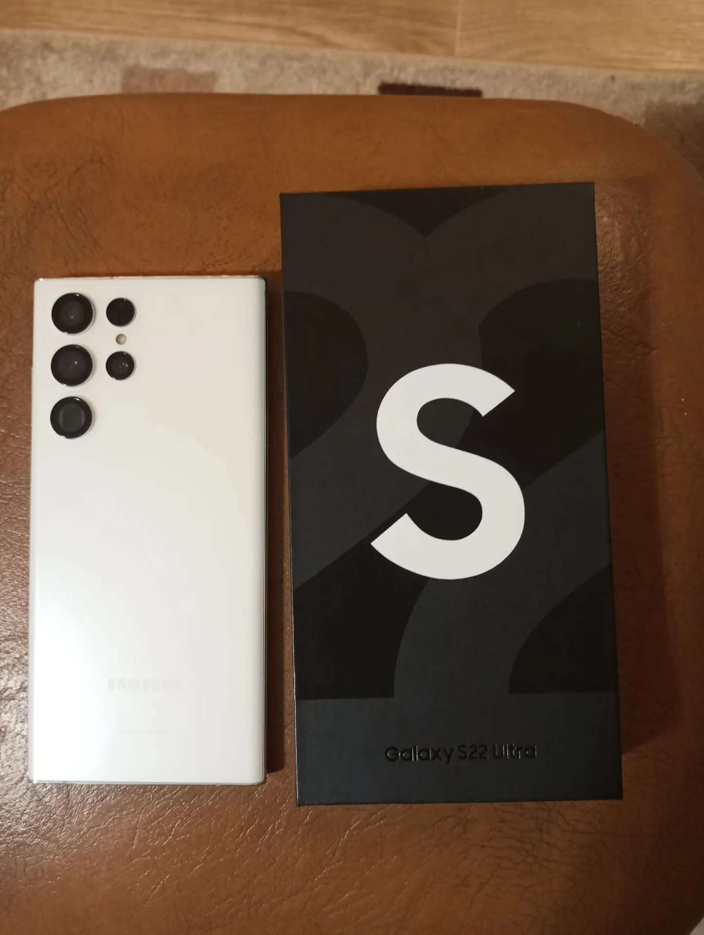 Samsung Galaxy S22 Ultra - миниатюра 2