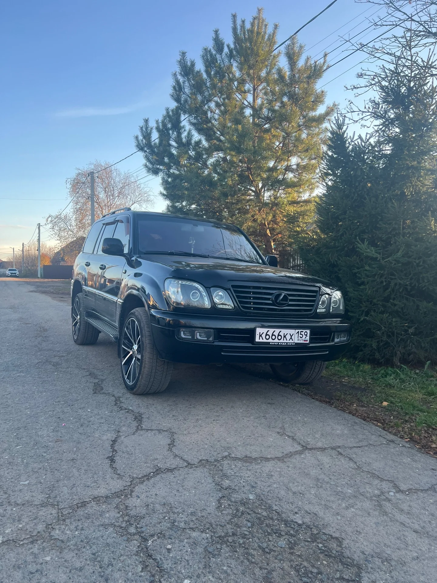 Lexus lx470 - миниатюра 4