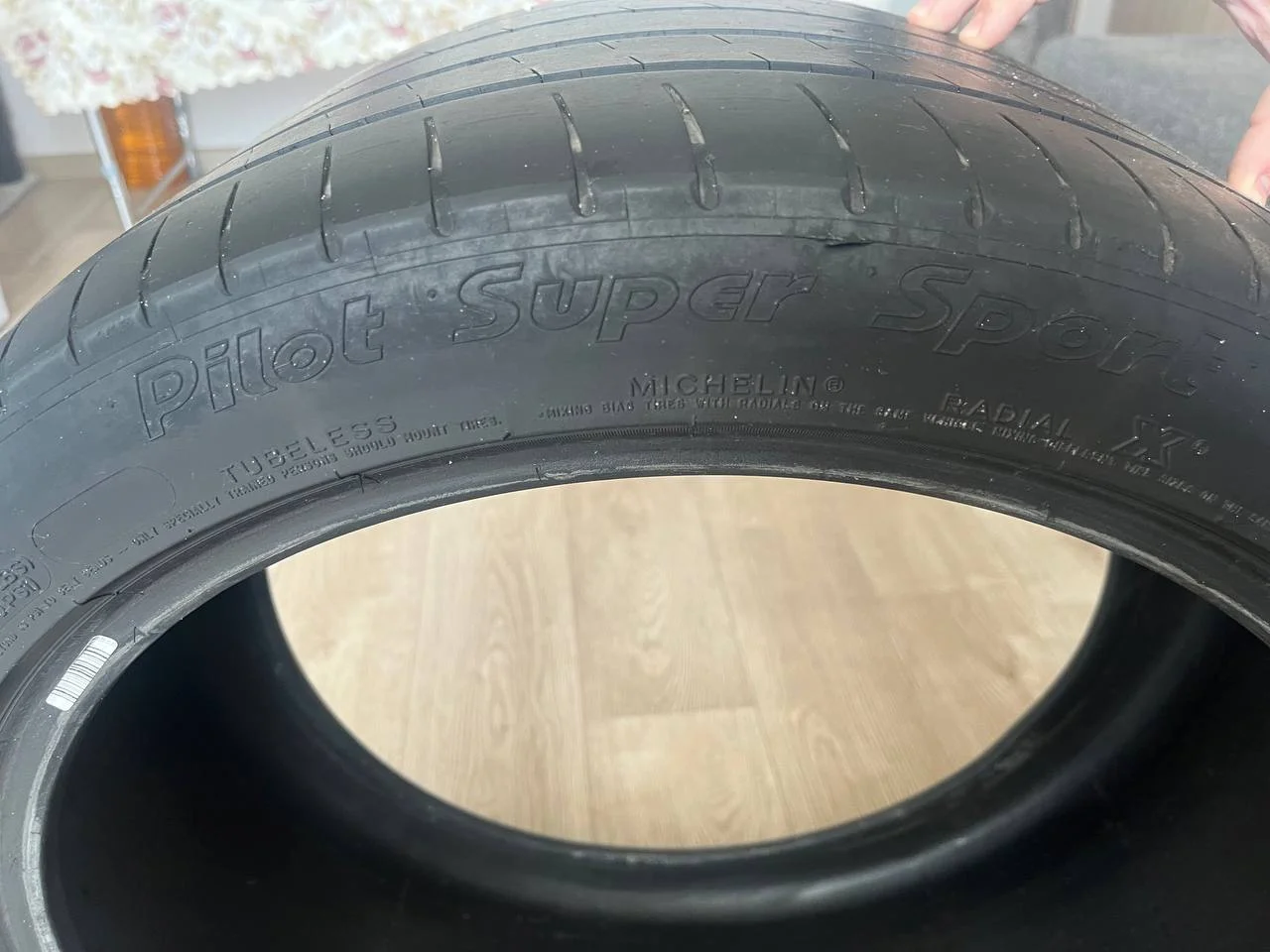 Michelin Super Pilot Sport 245/40 R19 и 275/35 R19 - миниатюра 8