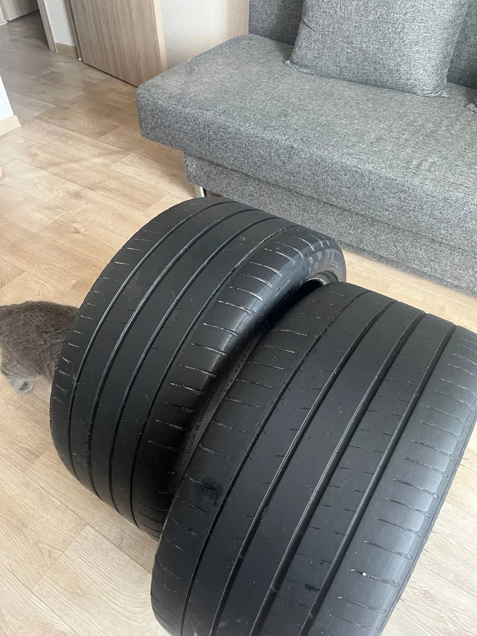 Michelin Super Pilot Sport 245/40 R19 и 275/35 R19 - миниатюра 10