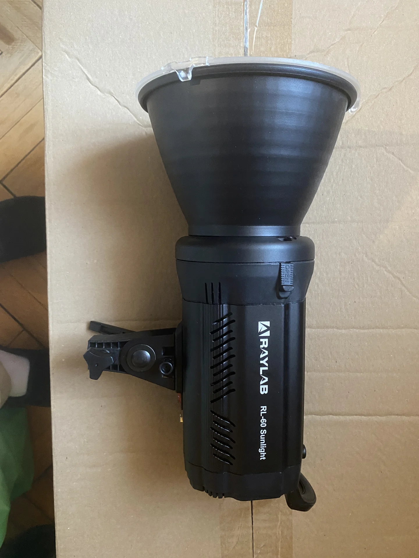 Осветитель светодиодный Raylab RL-60 Sunlight - миниатюра 5