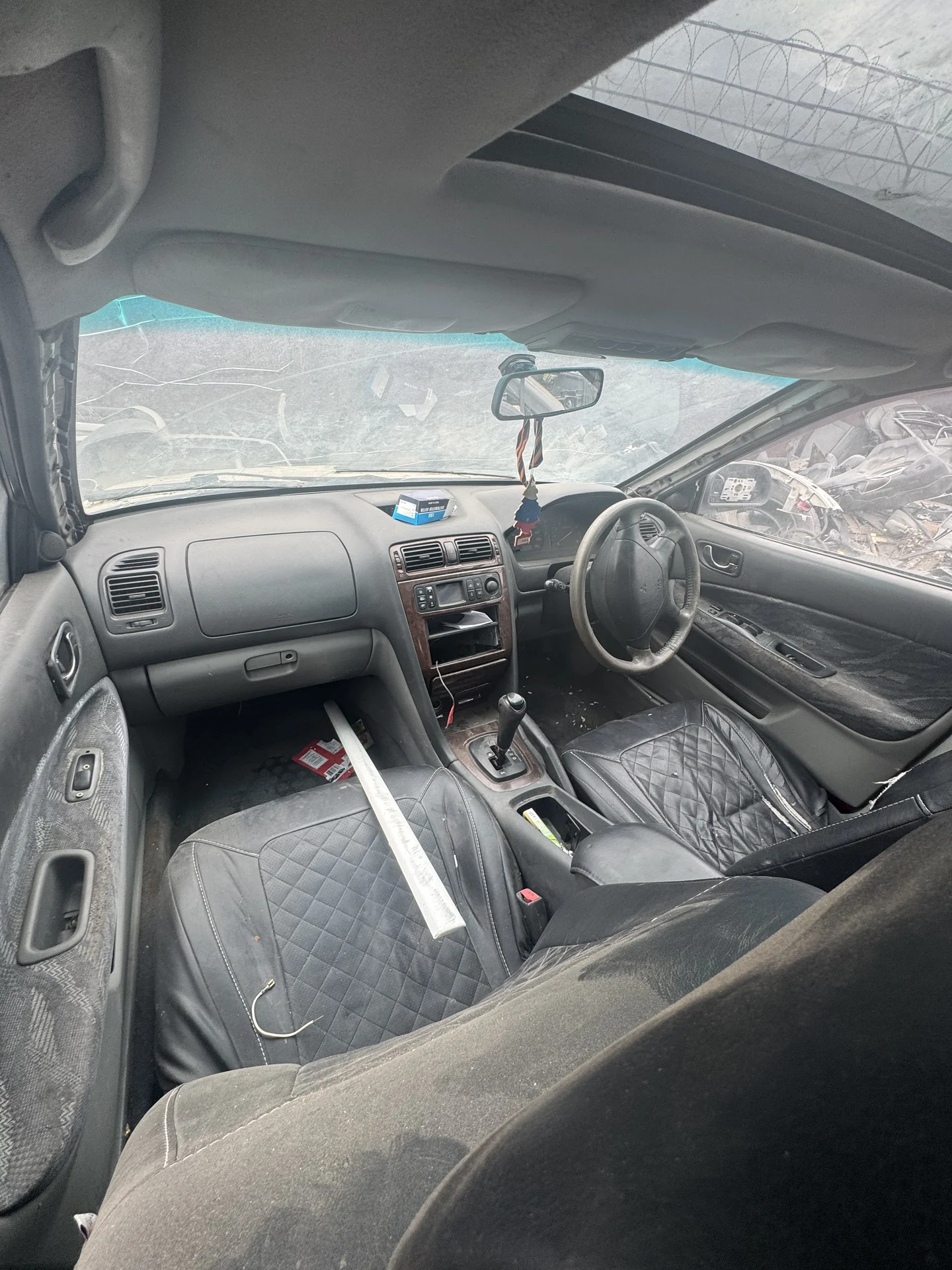 Mitsubishi legnum - миниатюра 7