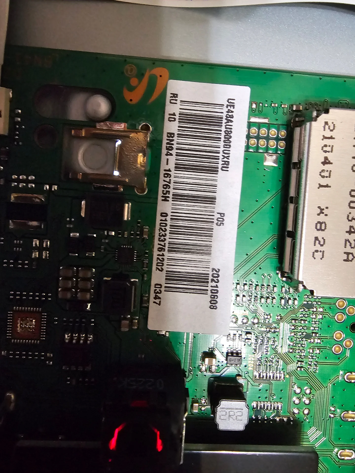 Samsung UE50AU8000U - миниатюра 2