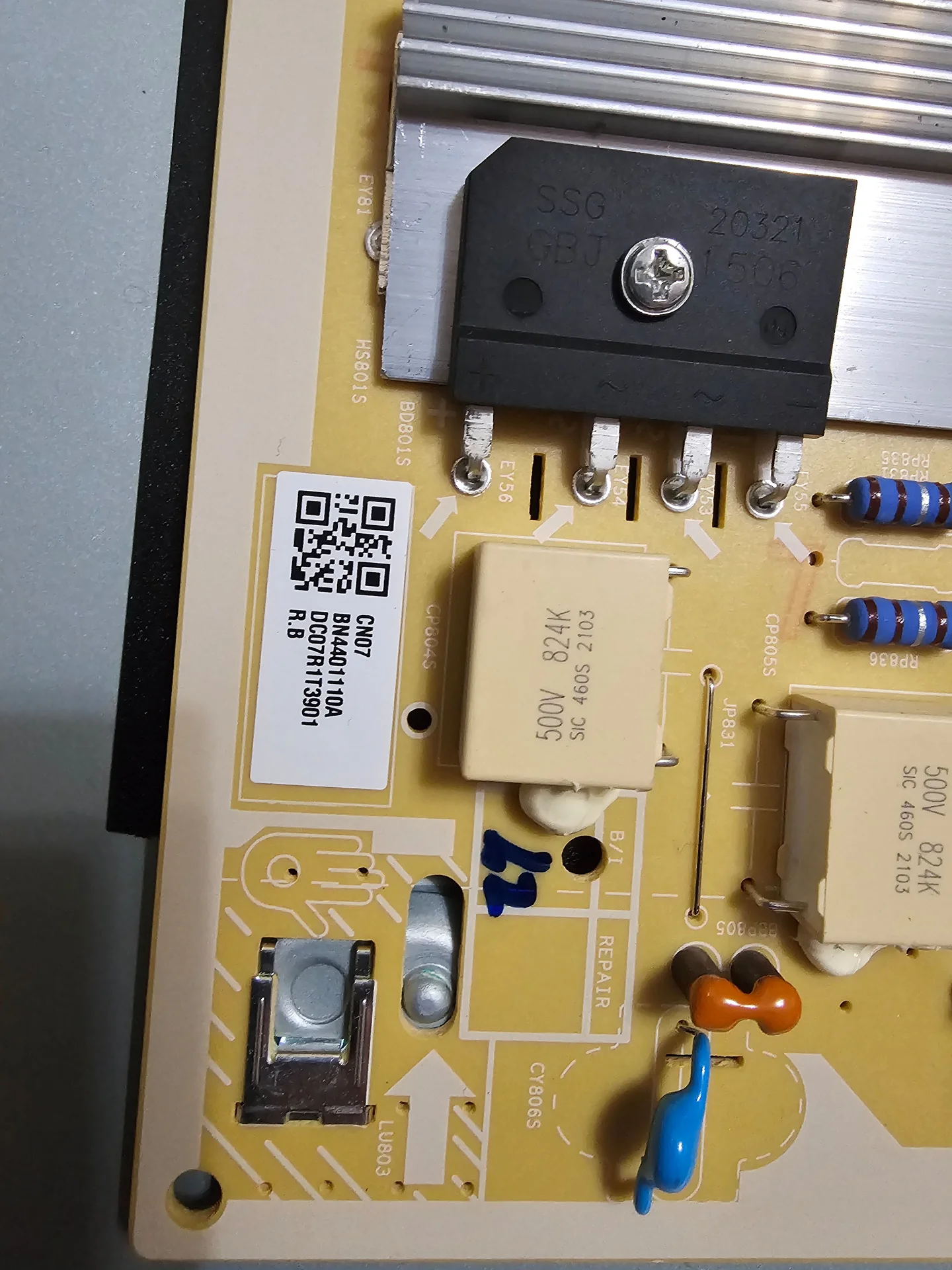 Samsung UE50AU8000U - миниатюра 3