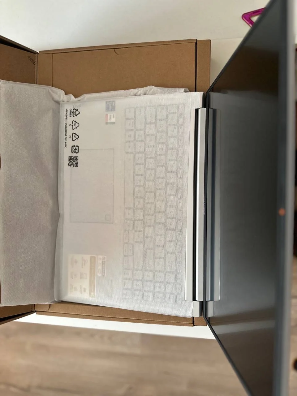 Ноутбук Asus VivoBook 16, i9-13900H, Intel Iris Xᵉ - миниатюра 10