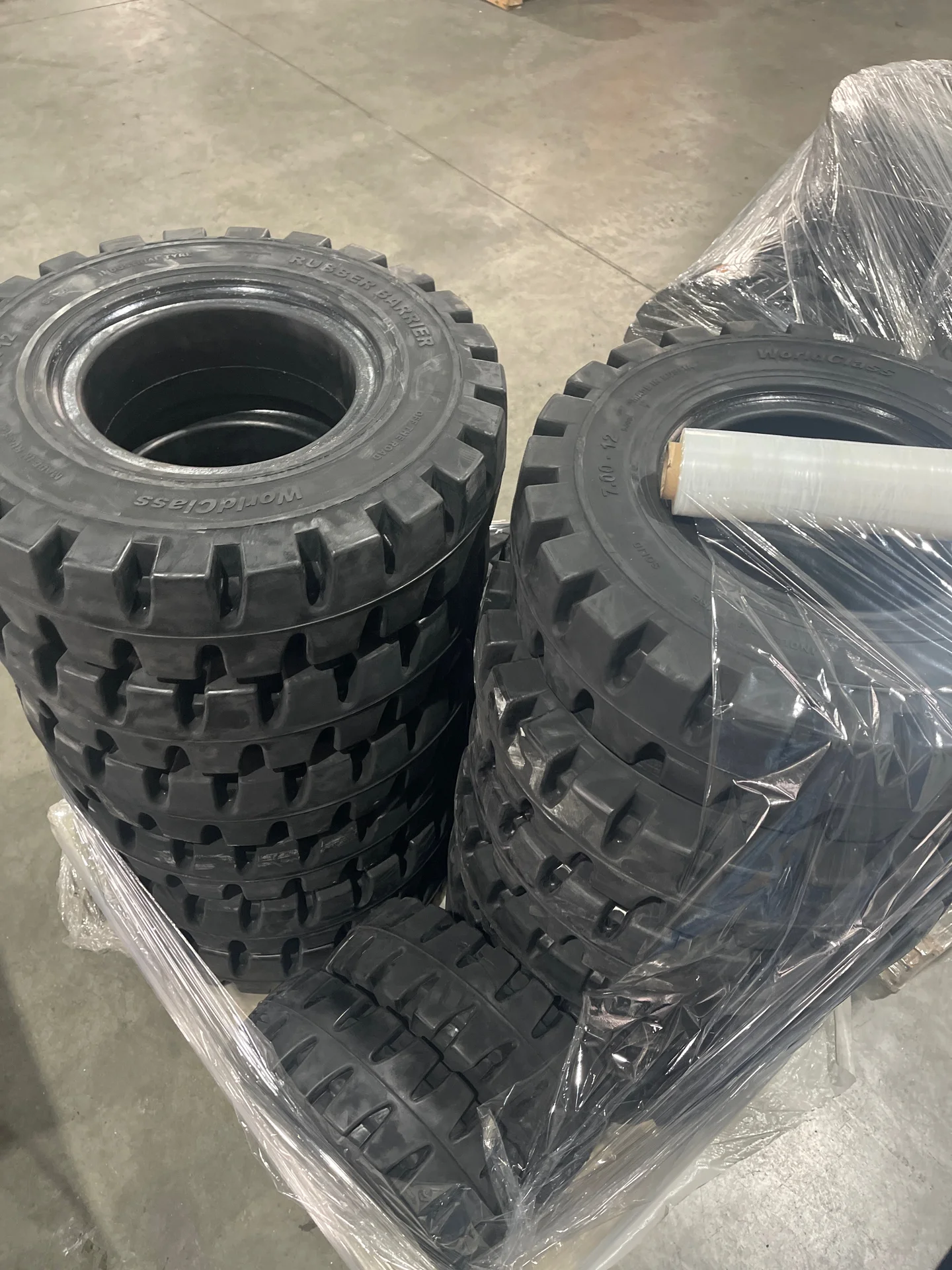 Шины для погрузчика 5.00-8 Rubber Barrier - миниатюра 4