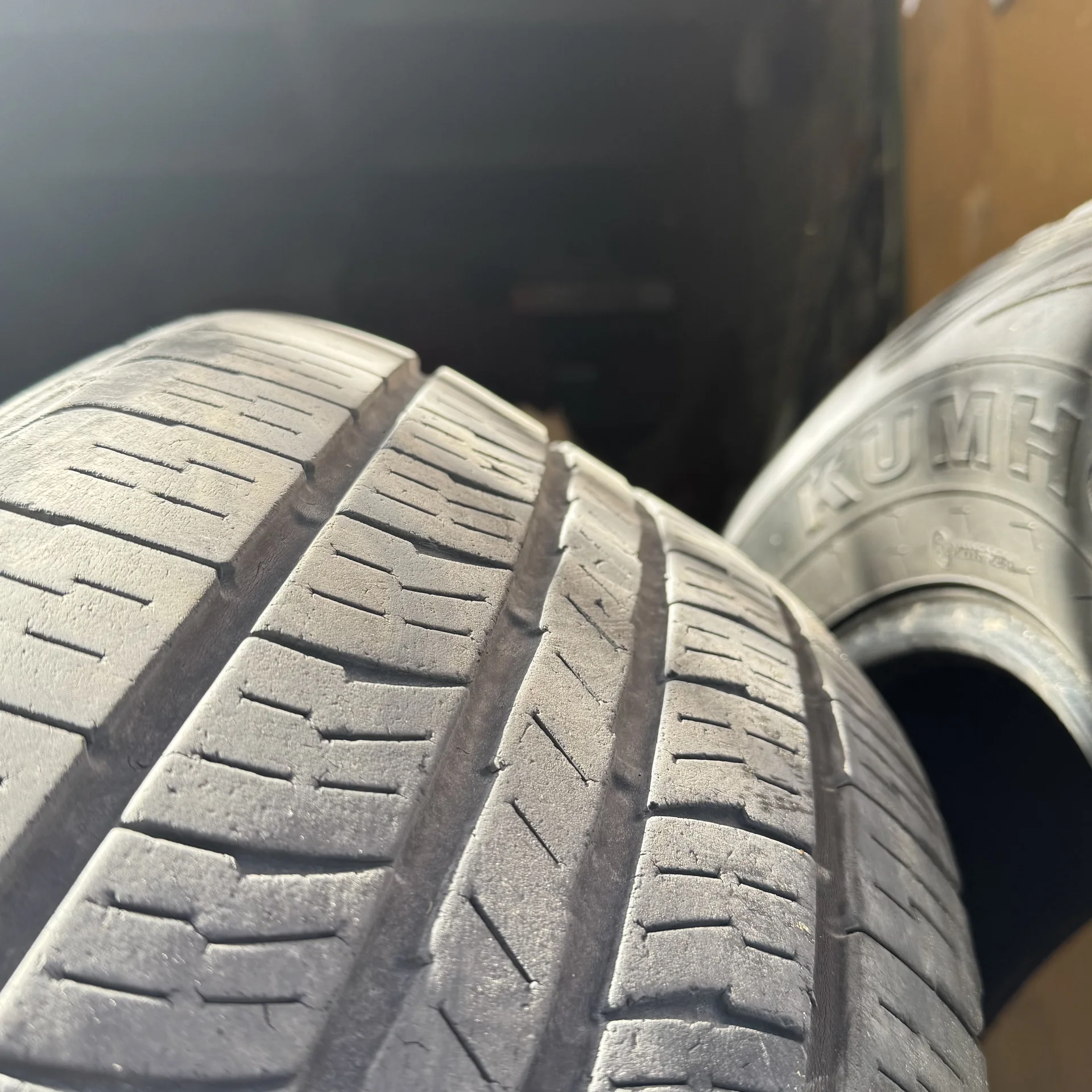 Резина Kumho 265/65 R17 - миниатюра 4