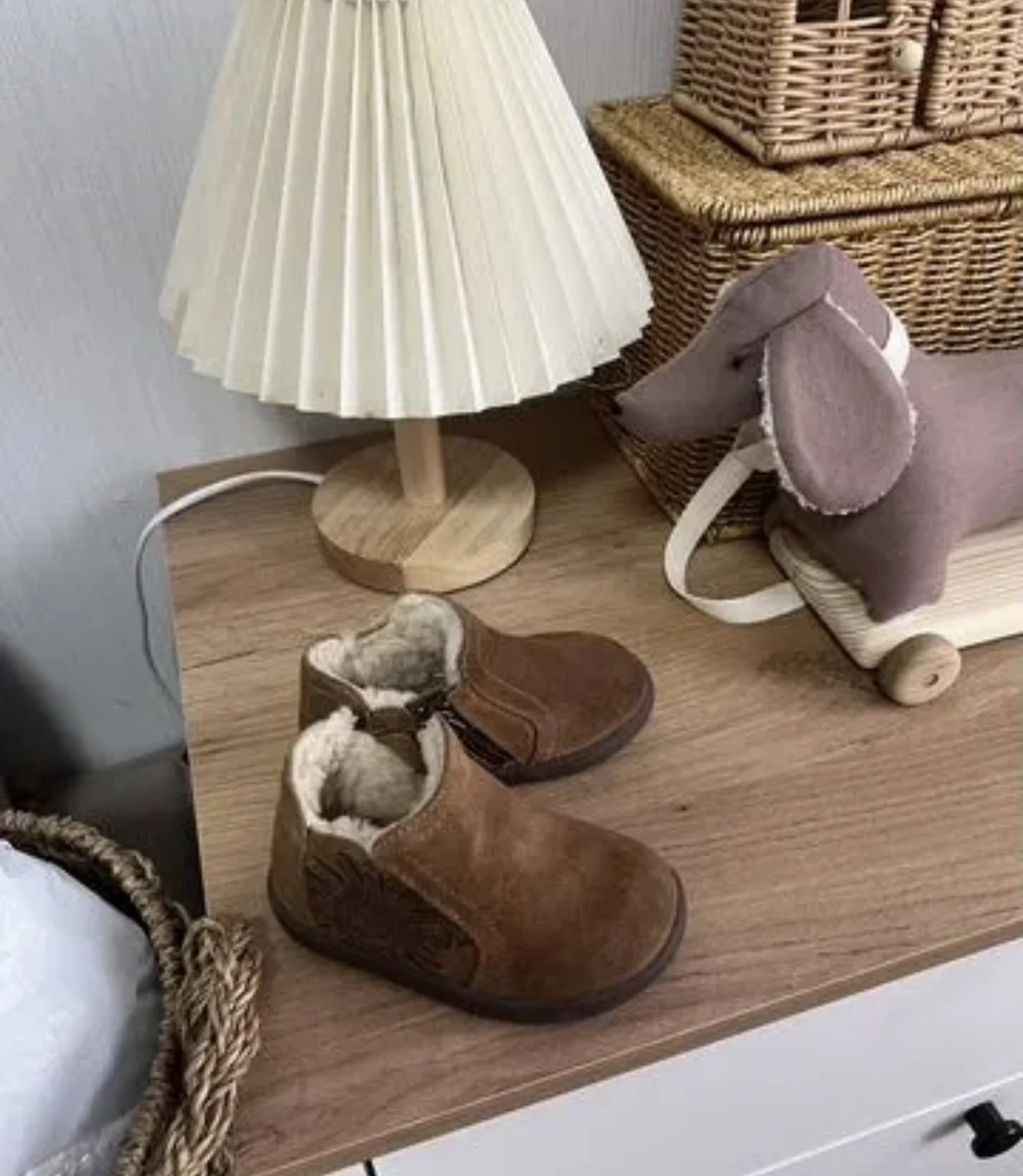 Детские ботинки Ugg оригинал 22,5 - миниатюра 2