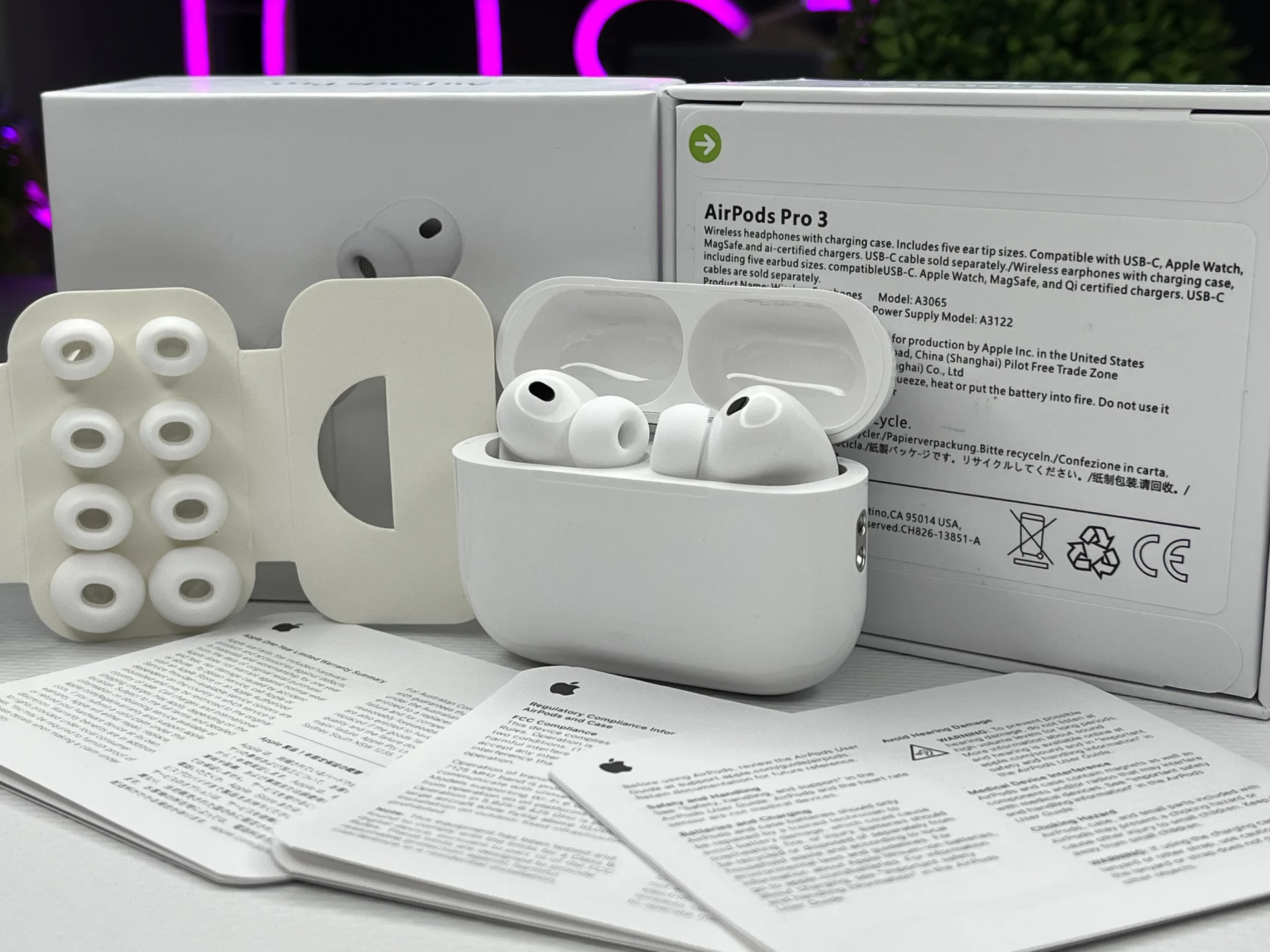 AirPods Pro 3 Platinum - миниатюра 7