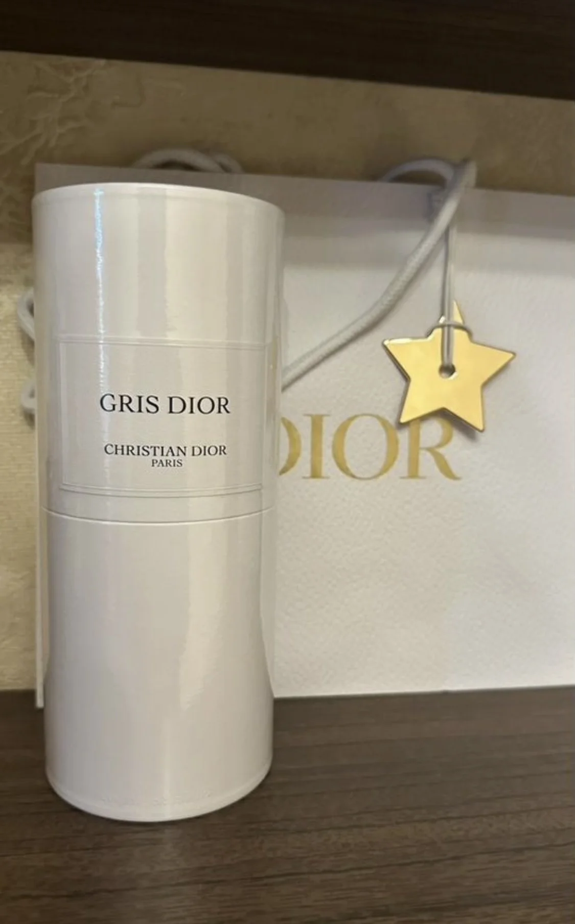 Парфюмированная вода Dior Gris - миниатюра 3