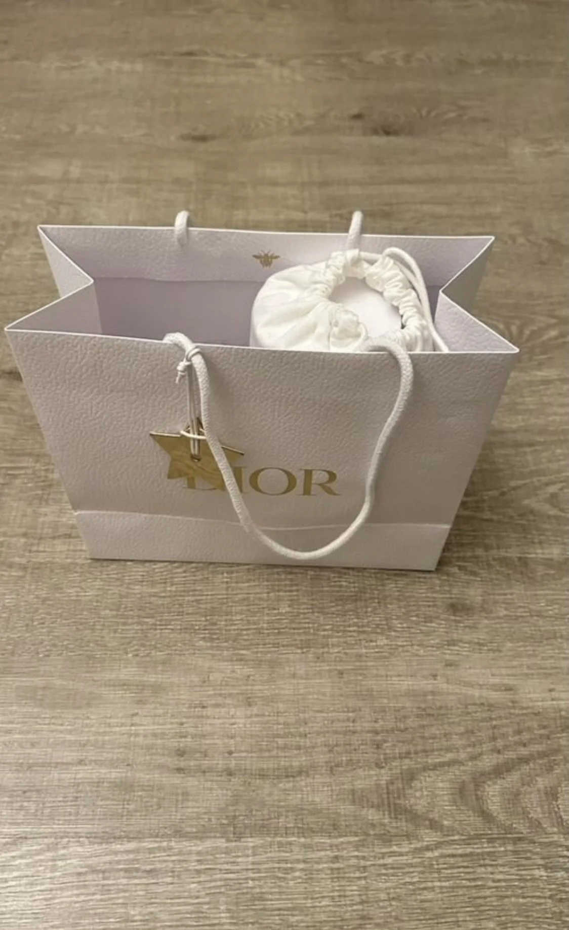 Парфюмированная вода Dior Gris - миниатюра 4