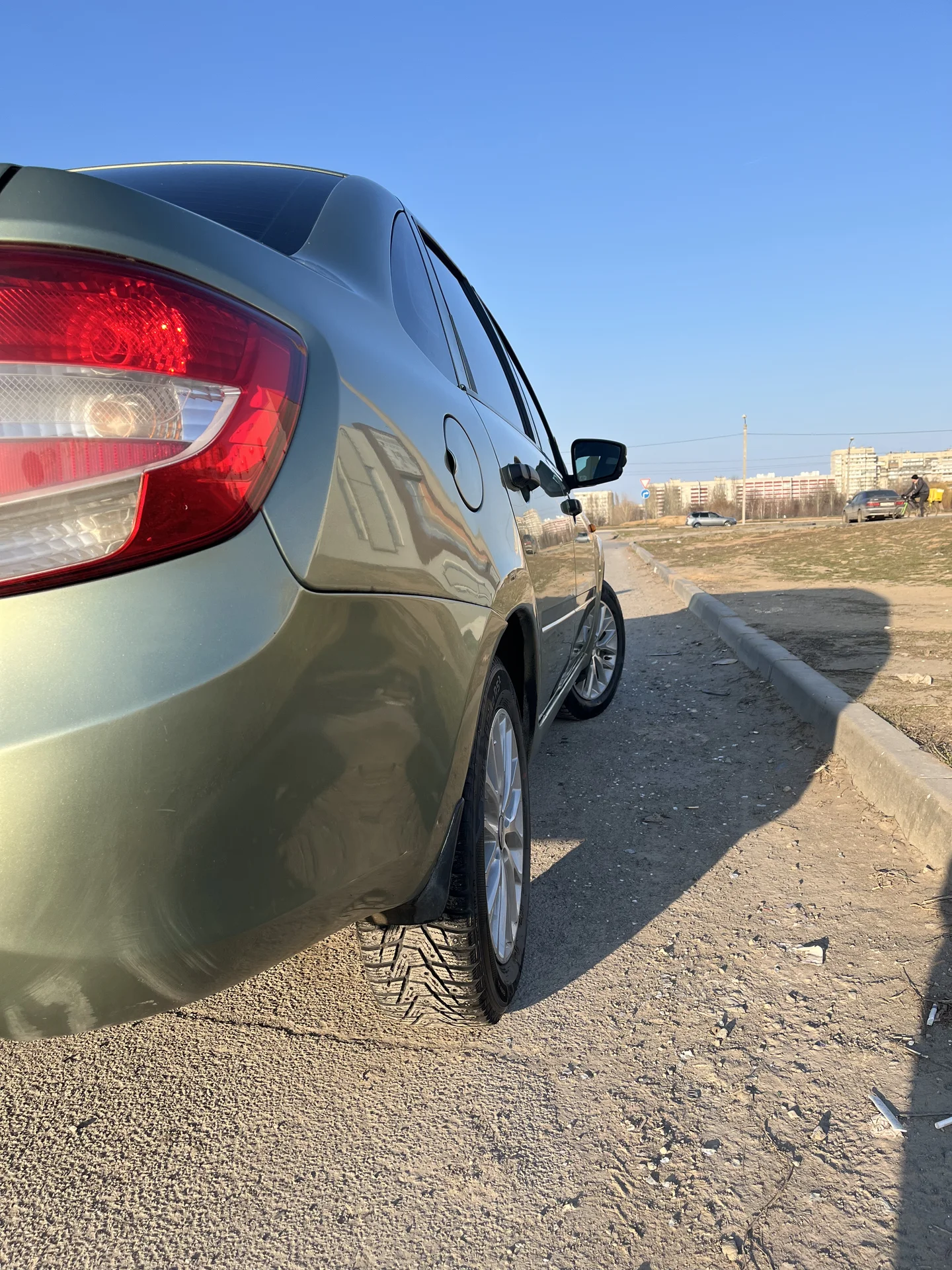 Автомобиль LADA GRANTA 2013 - миниатюра 5