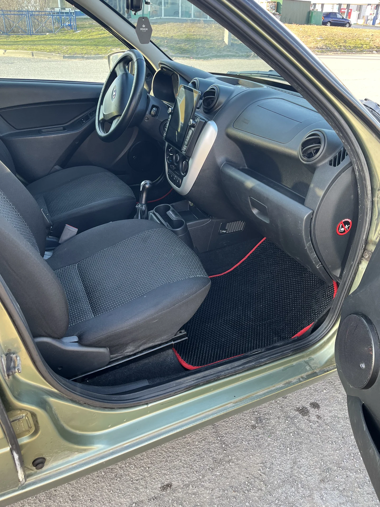 Автомобиль LADA GRANTA 2013 - миниатюра 10