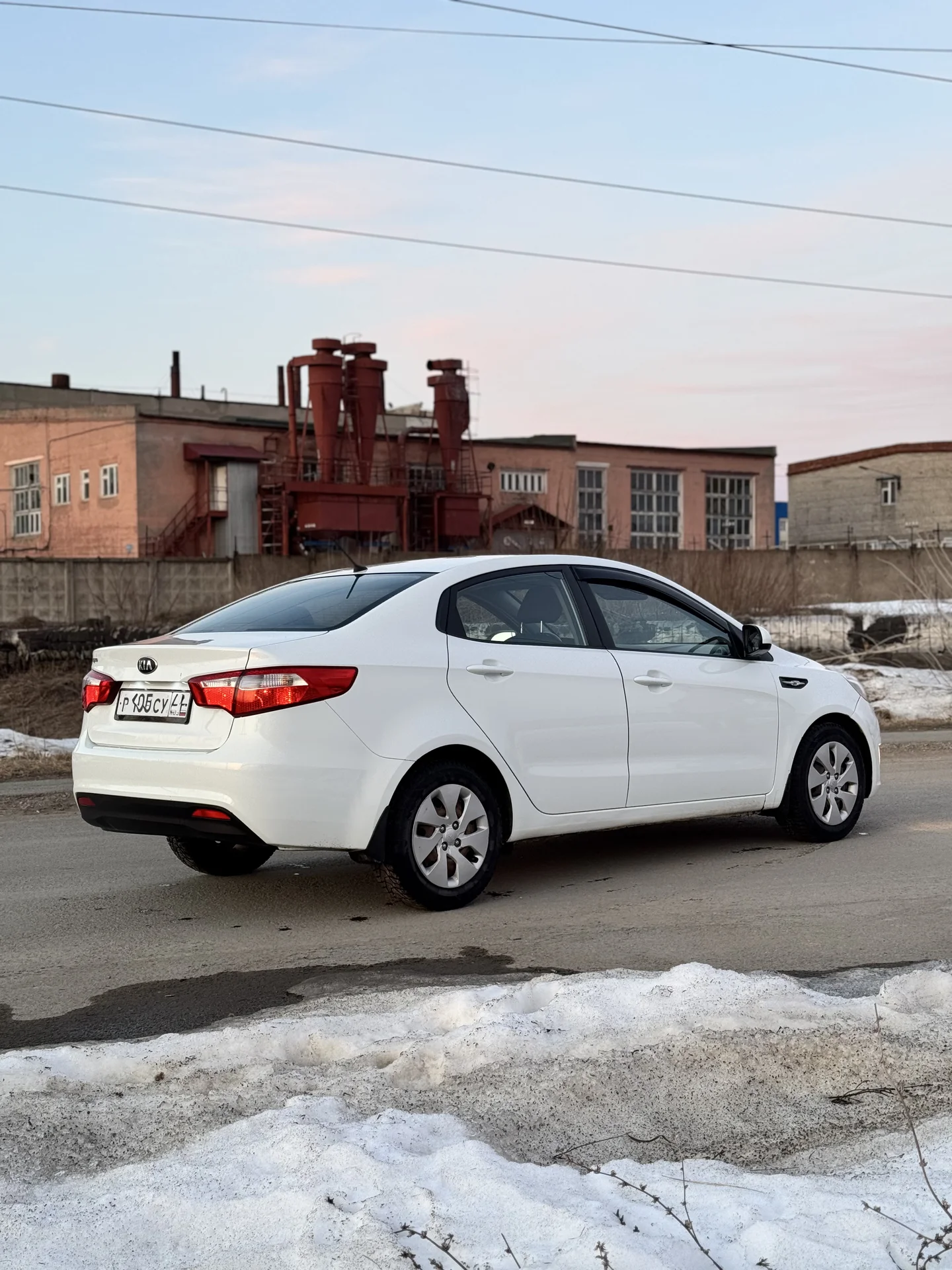 Kia Rio - миниатюра 3