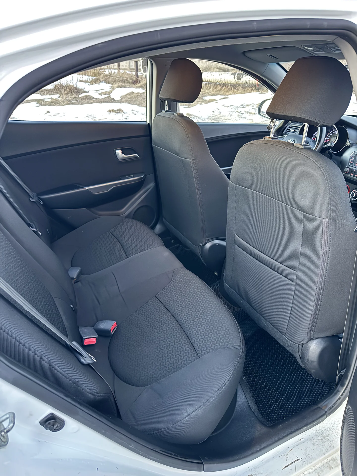 Kia Rio - миниатюра 11