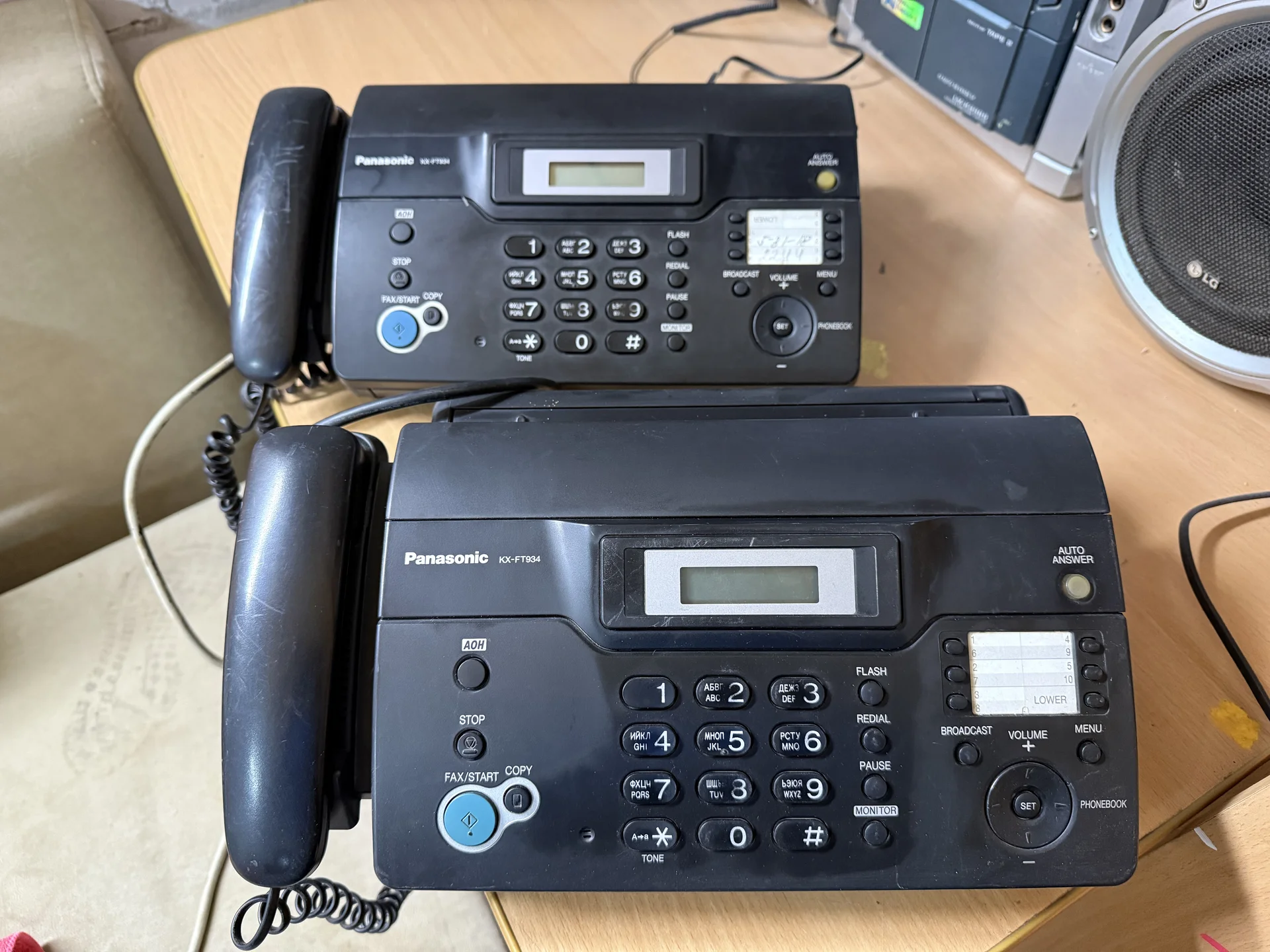 Телефон факс panasonic kx ft934 - миниатюра 3