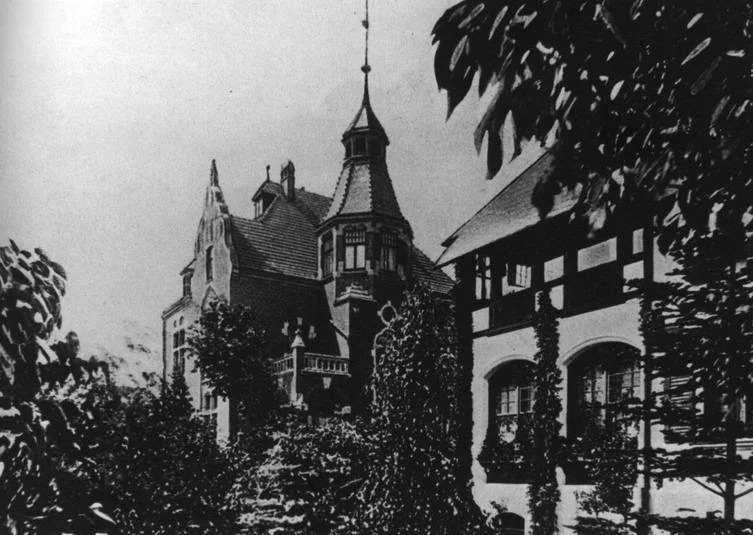 Экскурсия район вилл Амалиенау - миниатюра 6