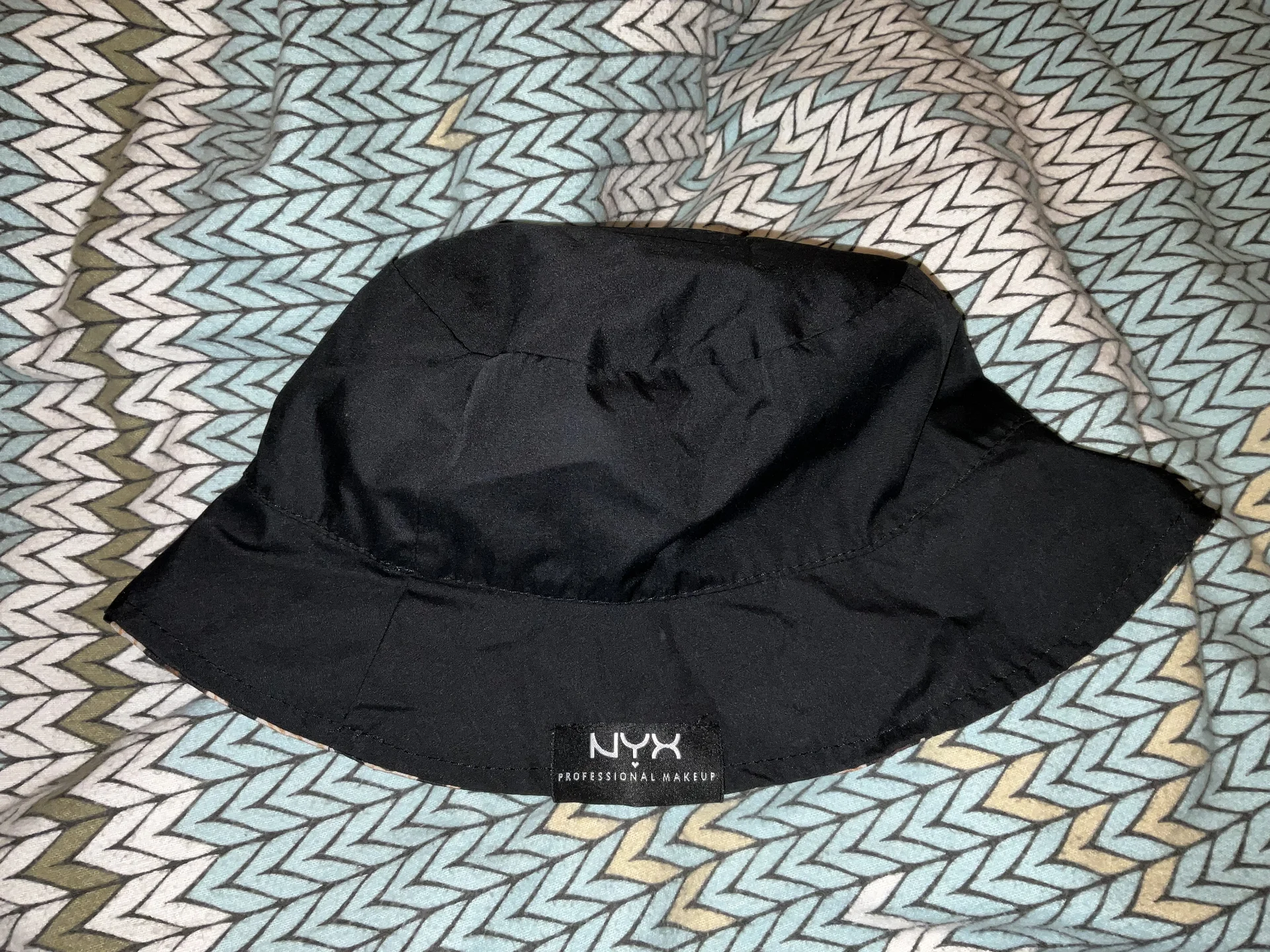 Панама двухсторонняя леопардовая NYX - миниатюра 3